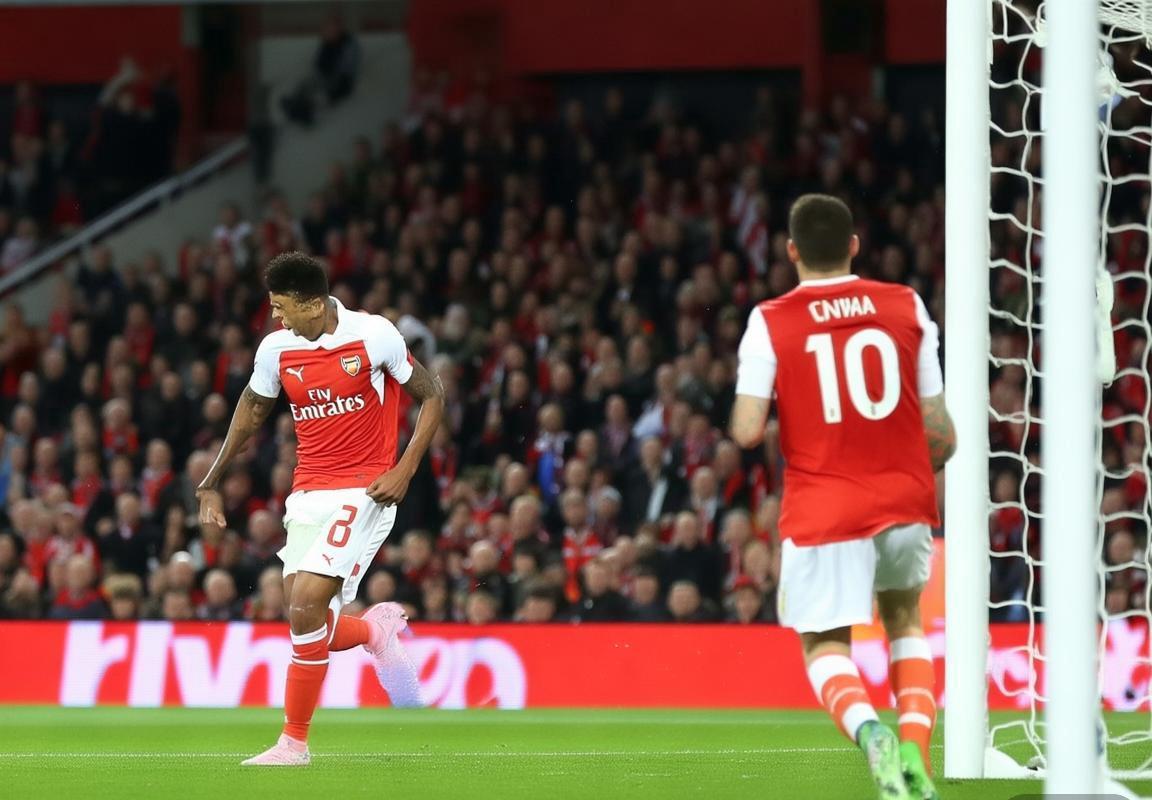 欧冠小组赛综述：皇马遭逆转出线告急，阿森纳锁定头名，巴黎圣日耳曼平局留悬念